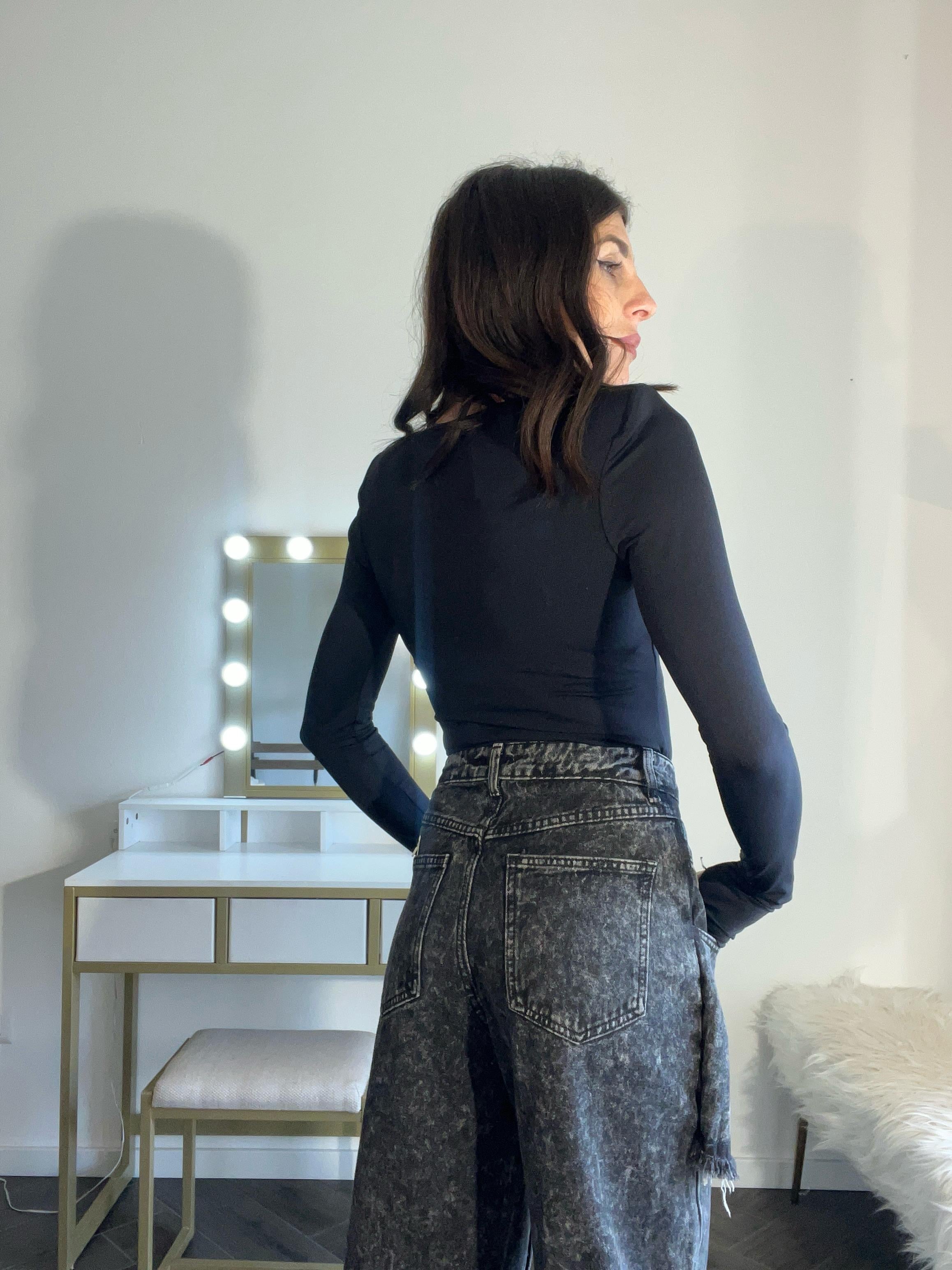 Jeans top quality con doppia fibbia tasca frontale e spacchetti nero
