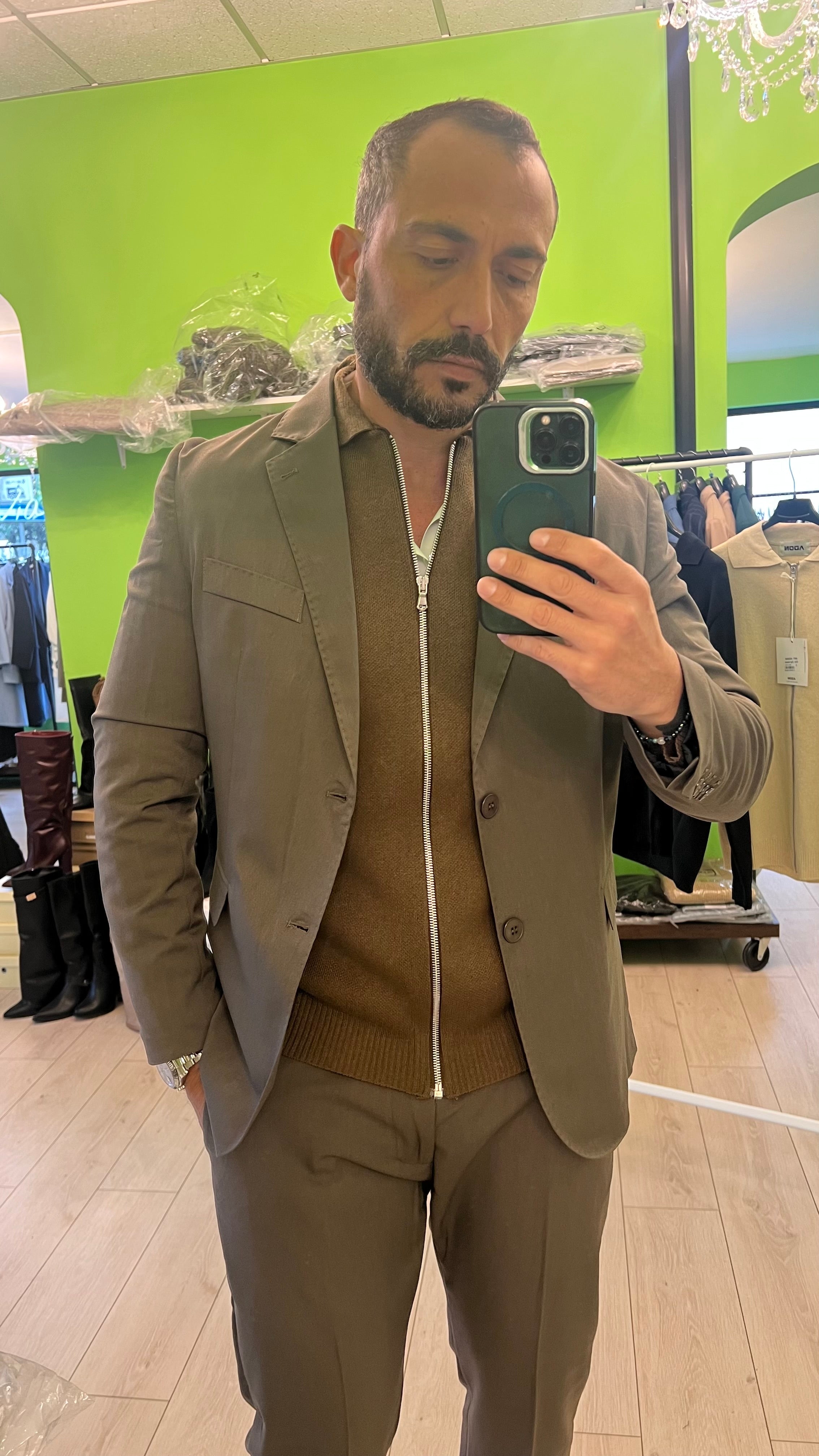 Maglia in filo primaverile con zip