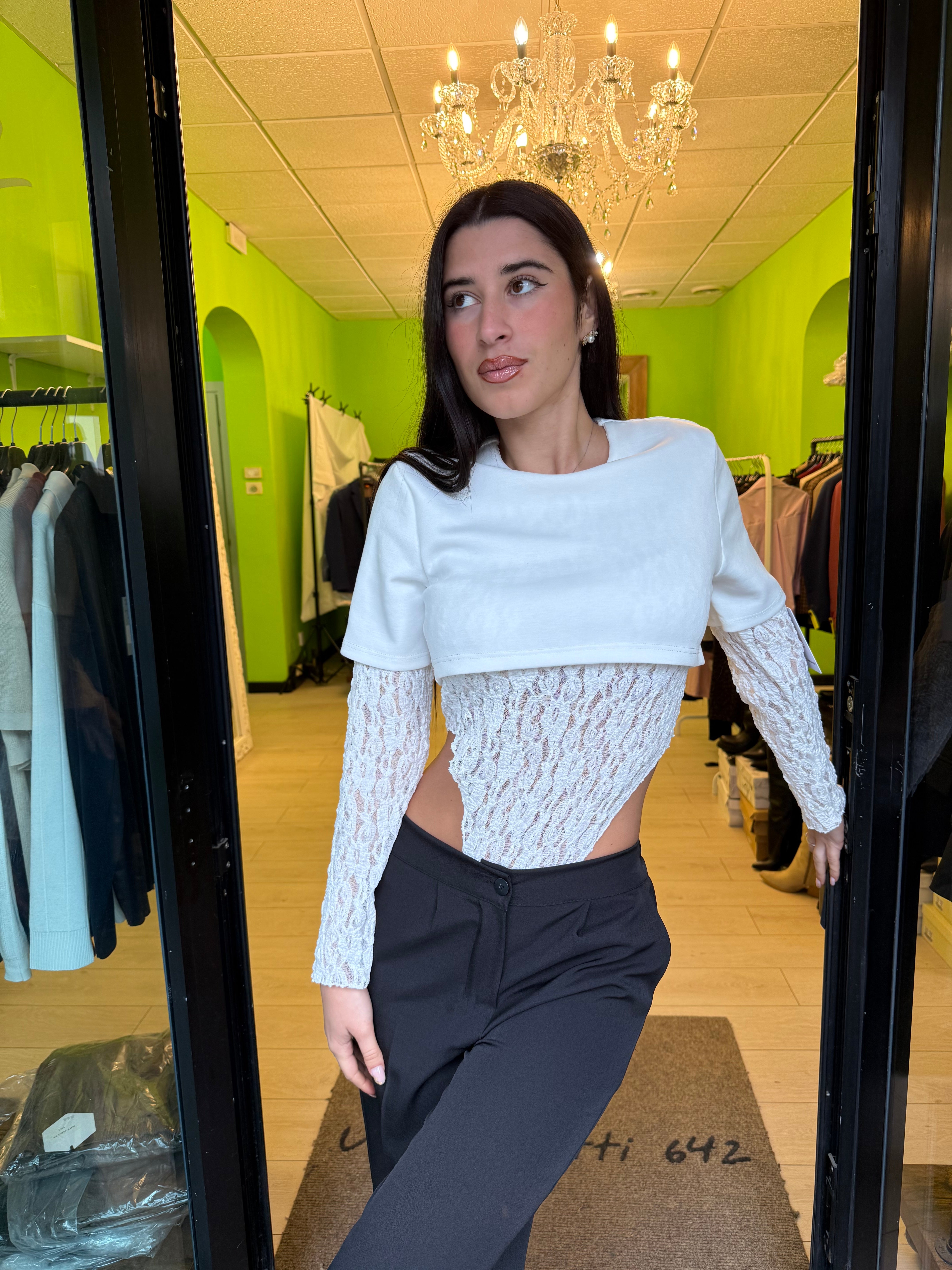 Body a t-shirt con pizzo bianco