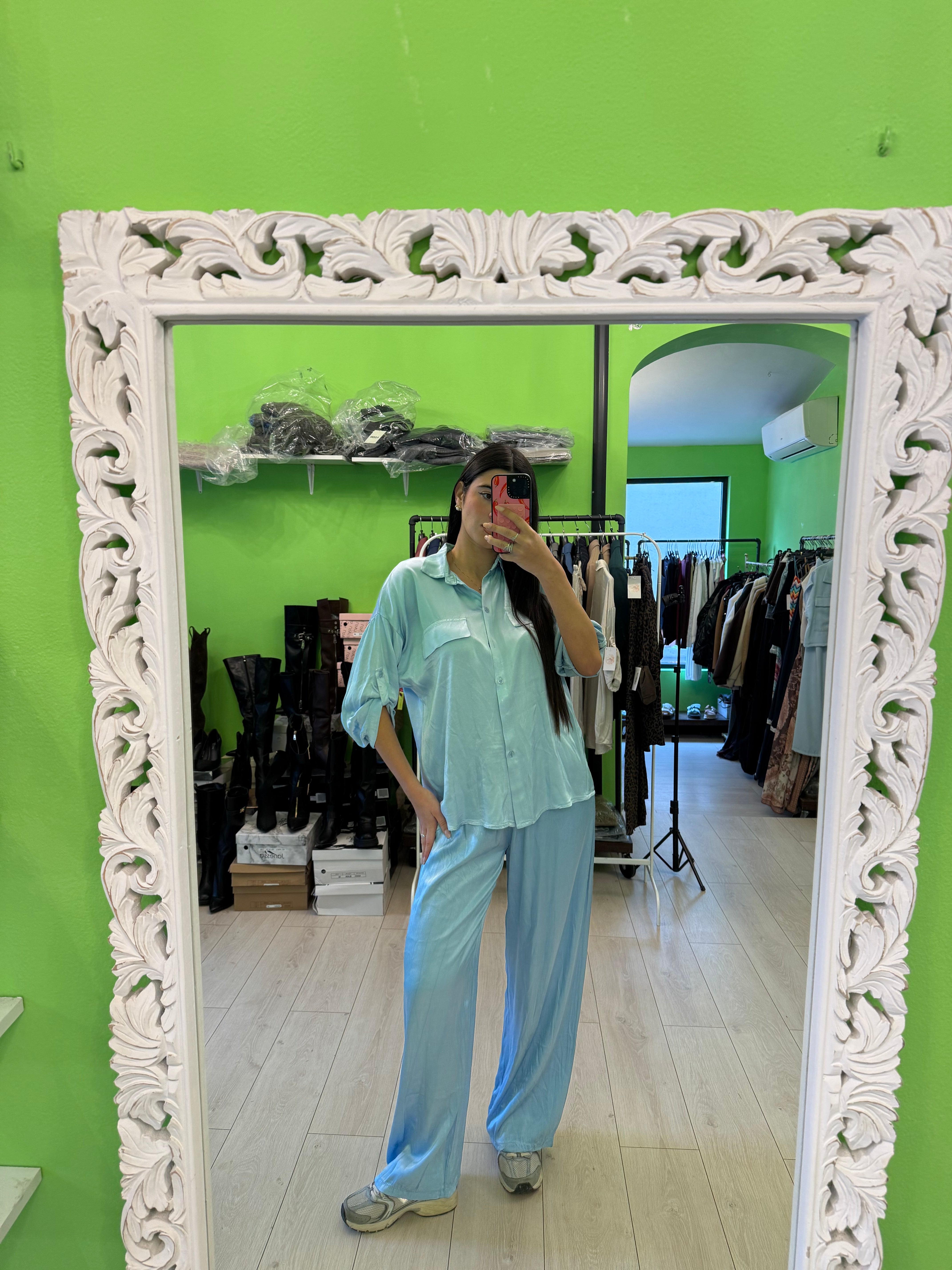 Completo camicia più pantalone effetto seta