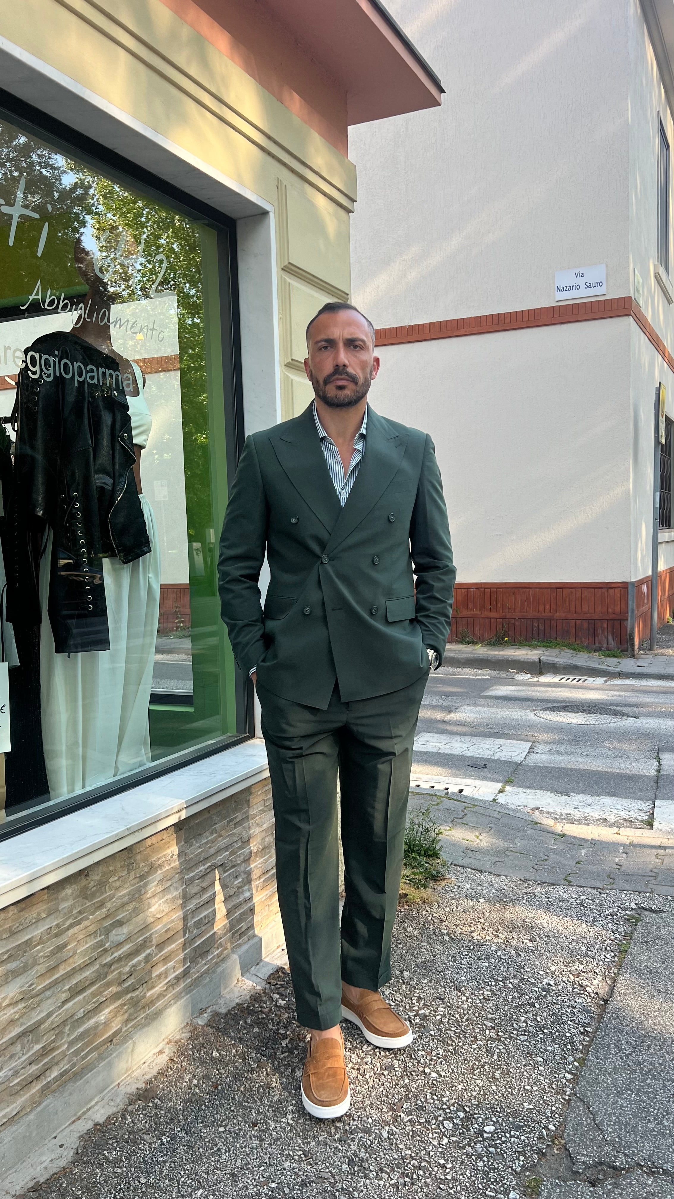Abito doppiopetto verde bosco sartoriale