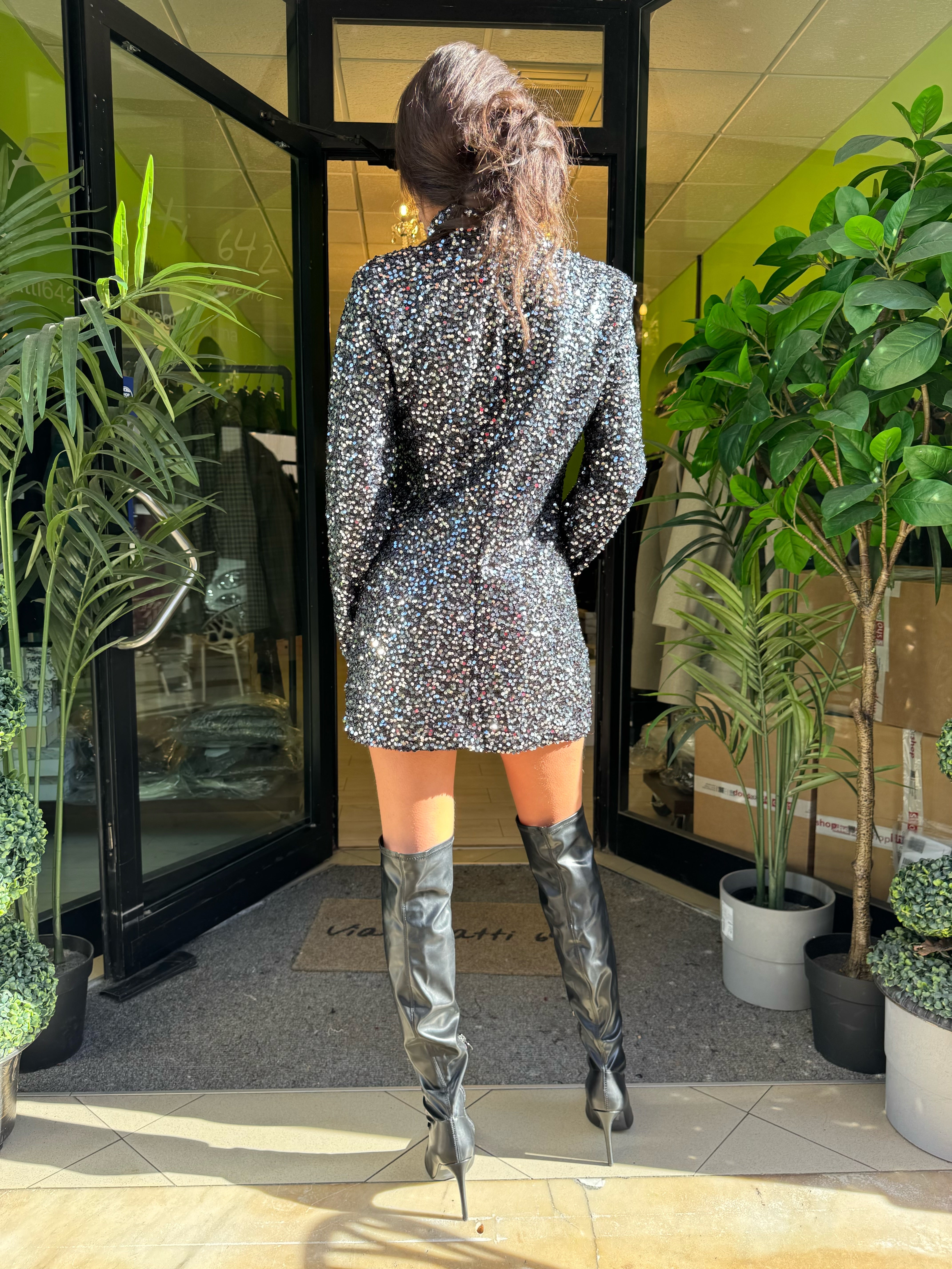 Blazer tempestato di paillettes