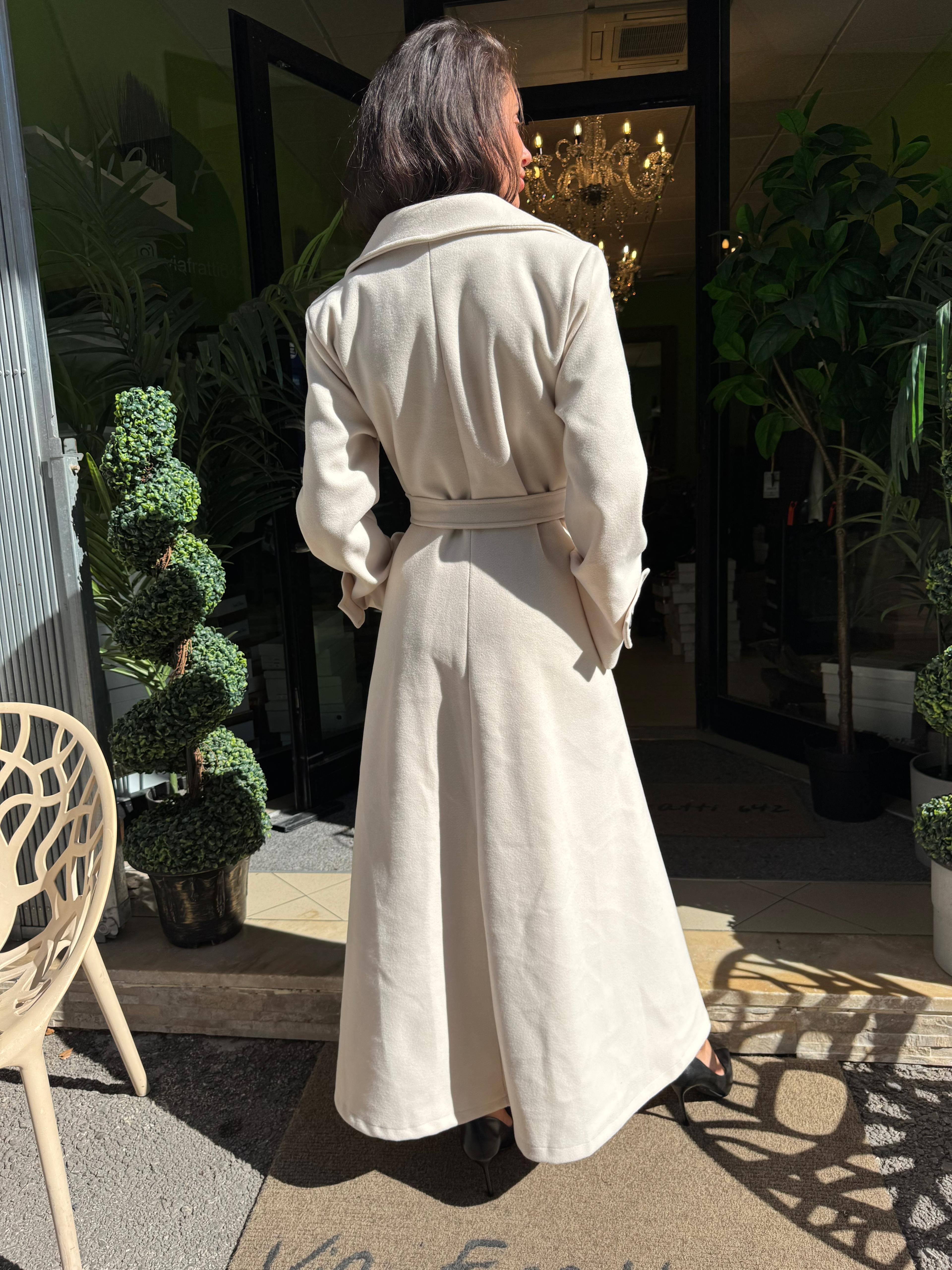Cappotto lungo svasato panna