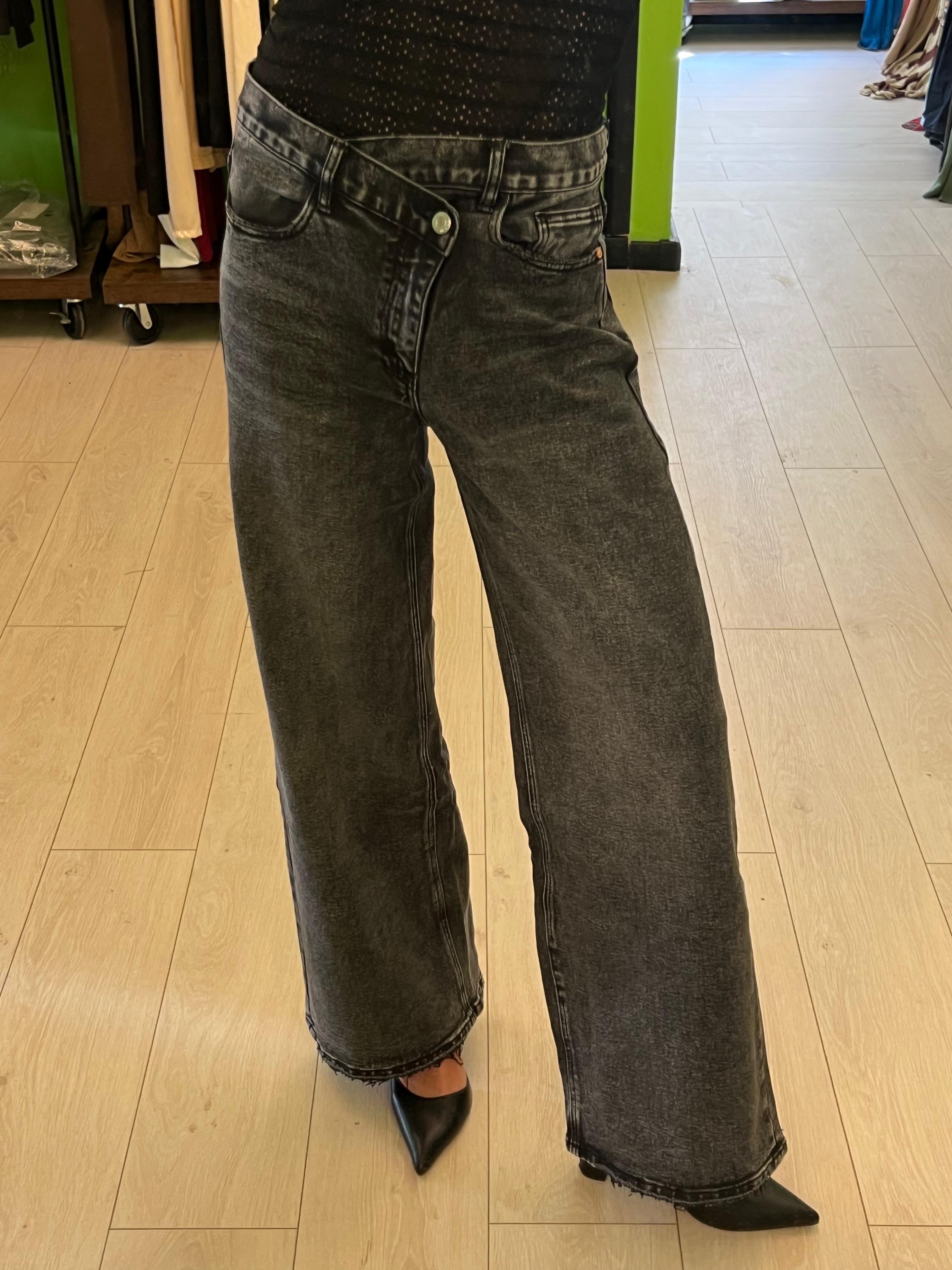 Jeans “Portafoglio” lavaggio grigio scuro