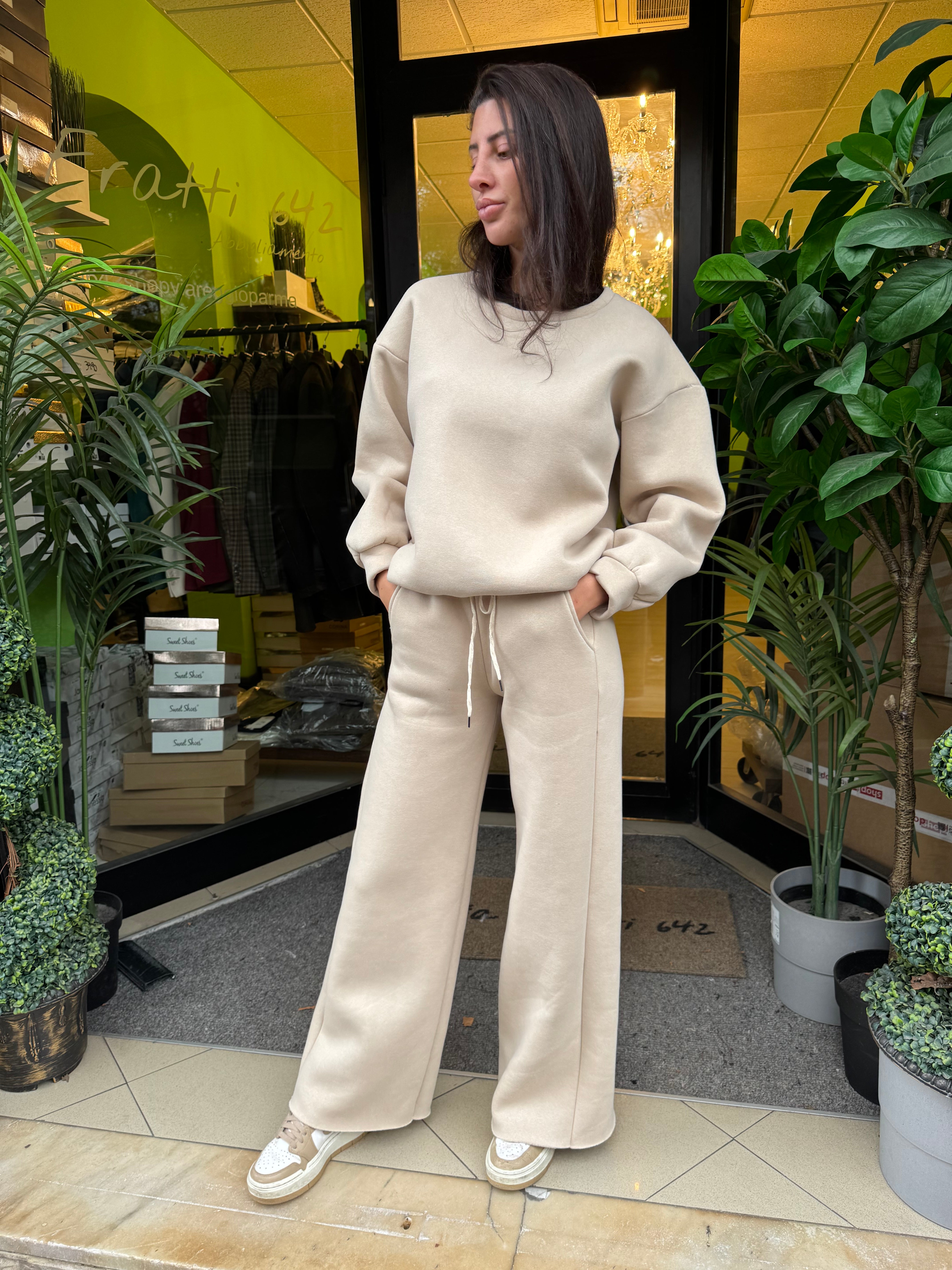 Tuta felpata con pull over 4 colori